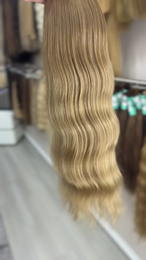 Raw Hair Extensions - Processed (Wavy - Color 8 -53 cm -142 gr - 4458/190b)