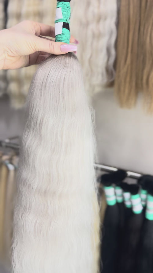 Ombre Hair  - Processed (Wavy - Color 0 -60 cm -114 gr)