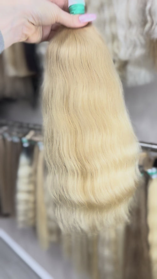 Raw Hair Extensions - Processed (wavy - Color 16 -48 cm -111 gr - 82/224)