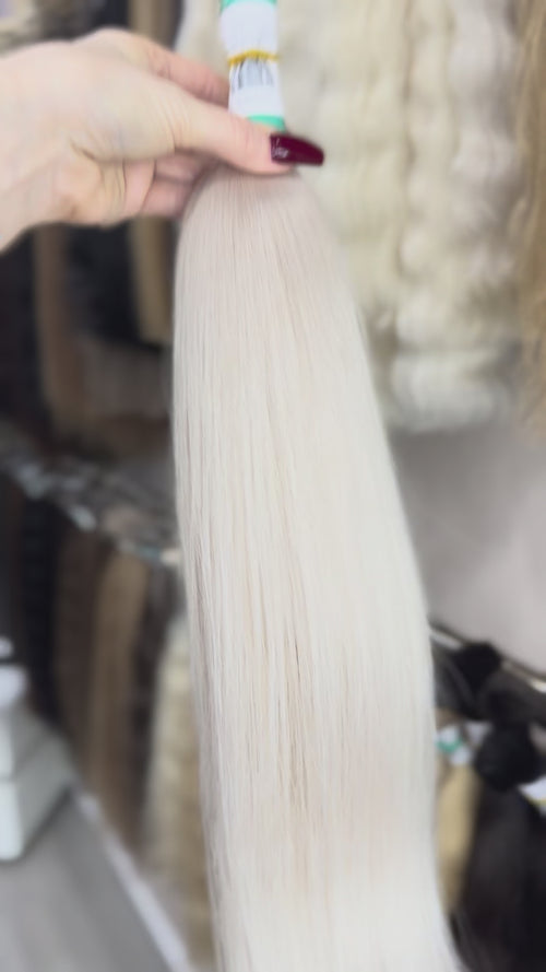 Raw Hair Extensions - Processed (straight - Color 200 -56 cm -123 gr - 10/232v)